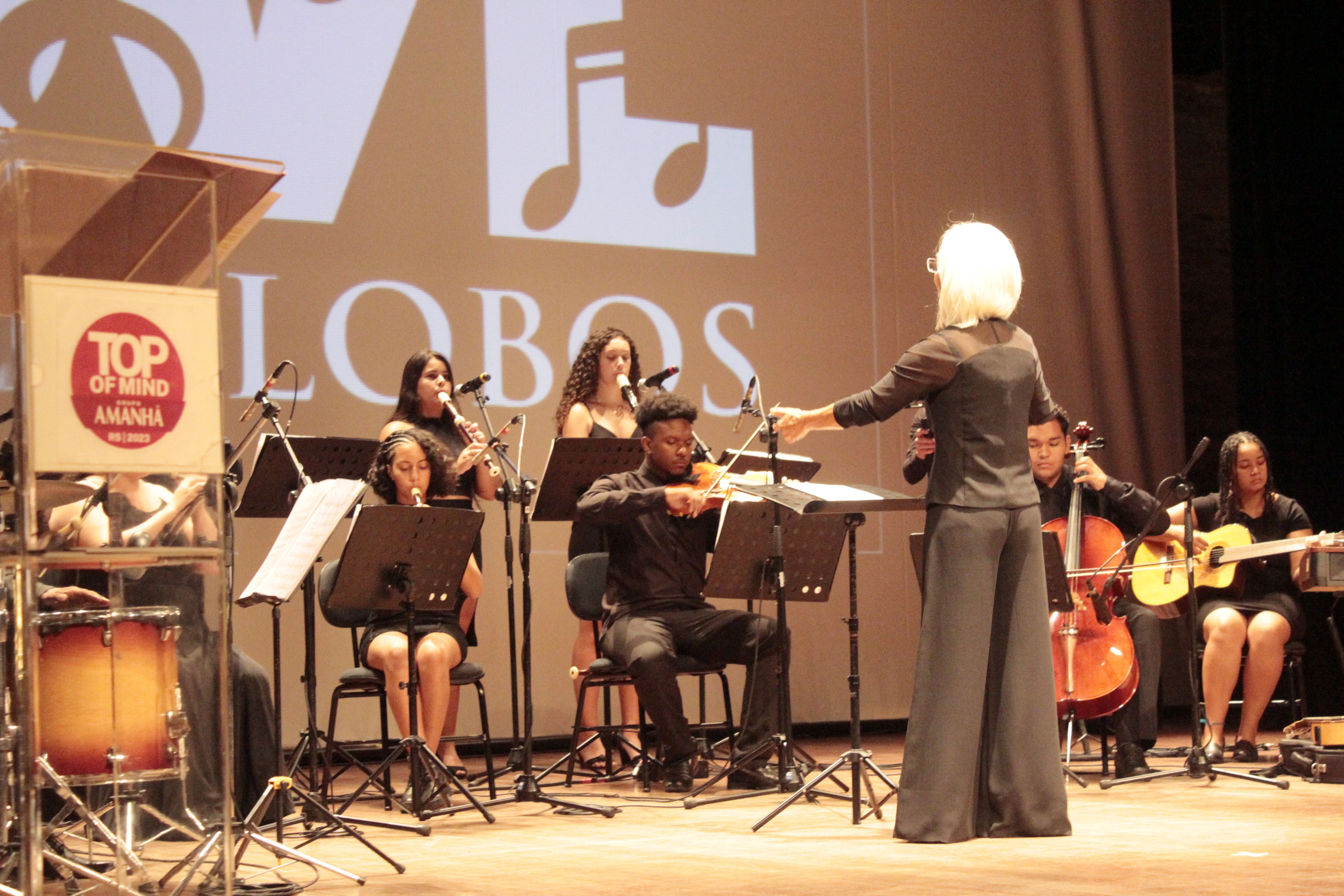 Orquestra Villa-Lobos durante apresentao no Top of Mind 2023.